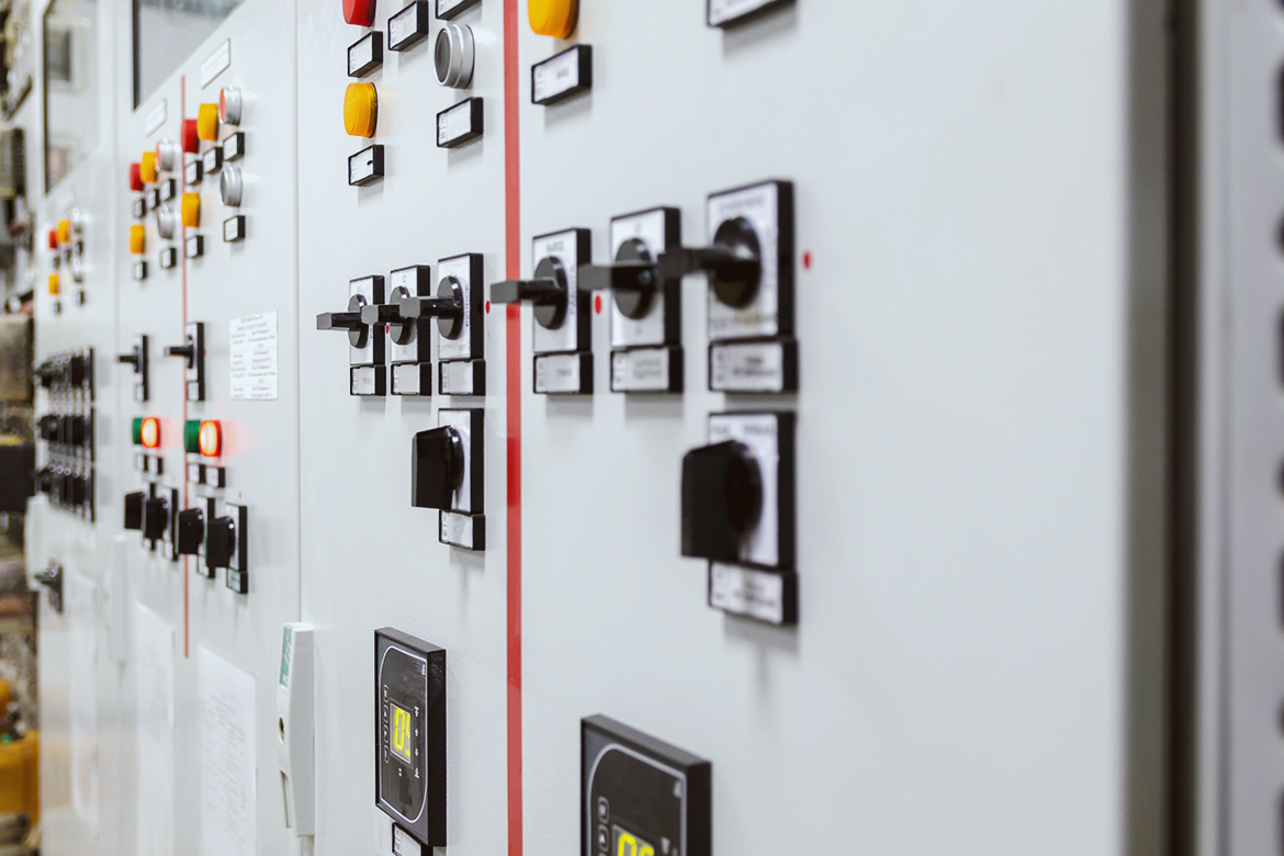 エンジニアリングサービスについて